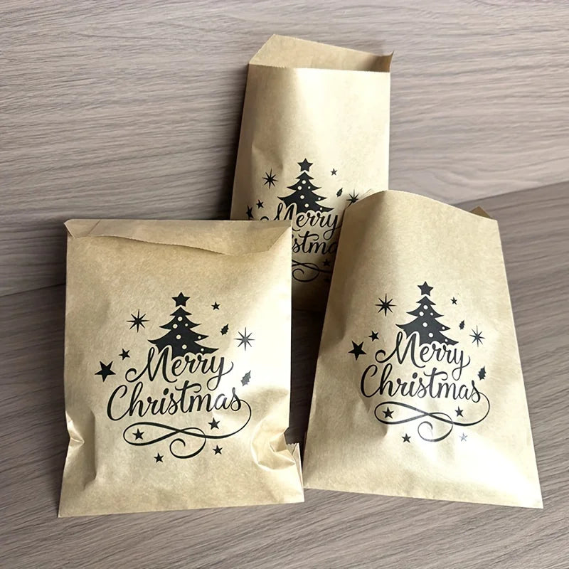 Little Tree Christmas Kraft Gift Bags – Pack of 25
