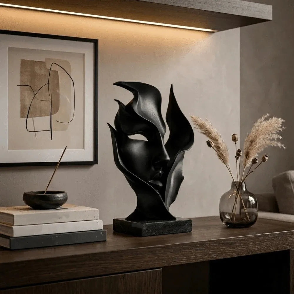 Quiet Contours – Half-Face Decorative Sculpture